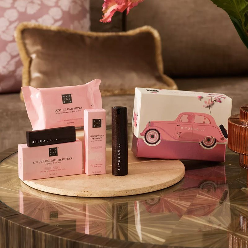 Car Gåvoset Sakura 2024