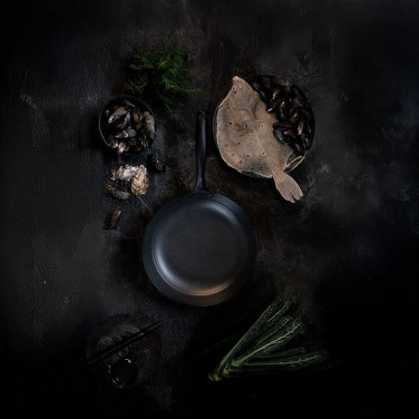 Stekpanna lättviktsgjutjärn 28 cm Honeycomb